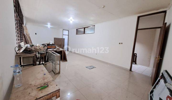 Ruko Lokasi Strategis di Mainroad Jalan Ramdan 1