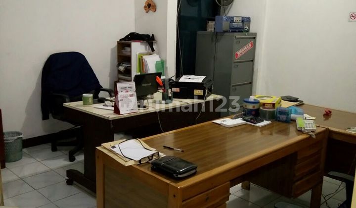 ruko 3 lantai di mainroad moch toha lokasi strategis 1
