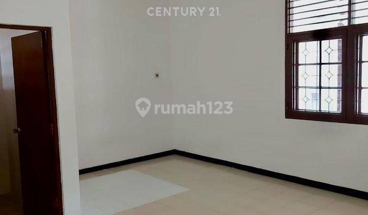 Disewakan Rumah Hommy Siap Huni Di Sektor 3 Bintaro Jaya RA11558 2