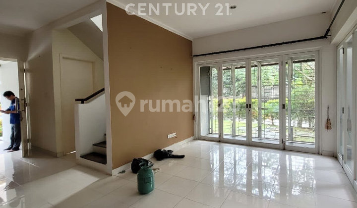 House for Rent in Bintaro Jaya Hook Emerald District Wide 2