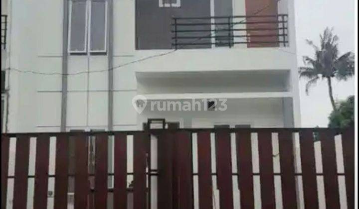 Rumah Brand New 2 Lantai Di Kebayoran Lama Jaksel Gb13634 1