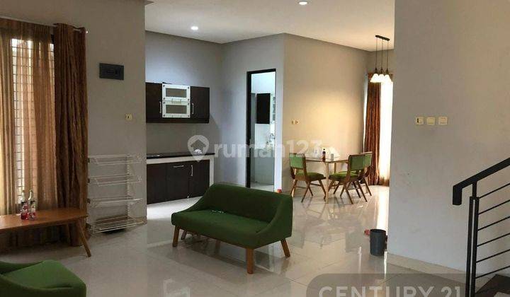 Rumah disewakan 2 lantai di Green Bintaro 13957 2