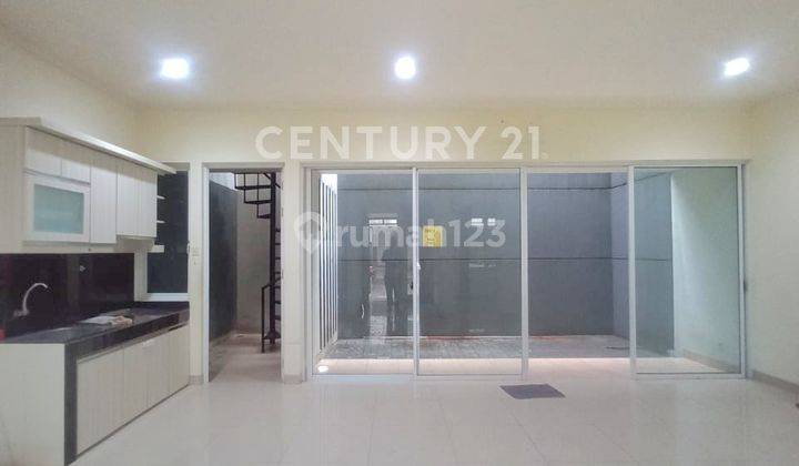 Rumah Disewakan di Discovery Lumina Sektor 9 Bintaro Jaya 12840 2