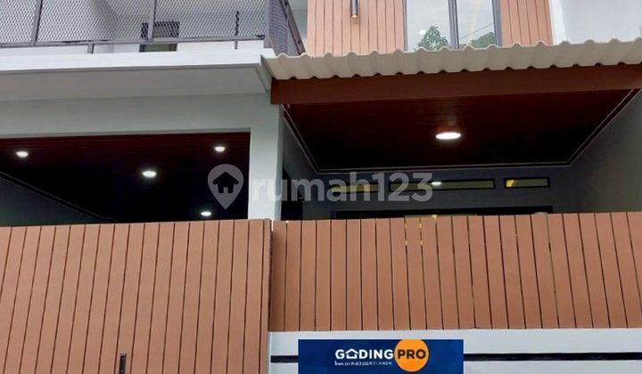 Dijuar Rumah Selesai Renovasi Langsung Ditempati Tangerang Kota 