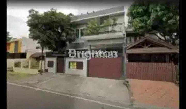 Rumah Lantai 3 Lokasi Strategis Pinggir Jalan BSD 1