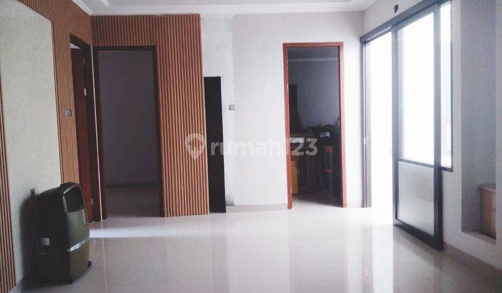 Rumah cantik terawat di Kucica Bintaro Jaya sektor 9 1