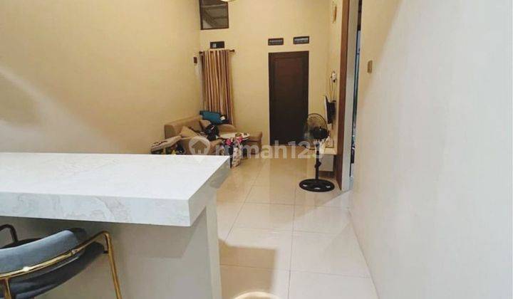 Rumah siap huni semi furnish dalam cluster di Bintaro, Jombang 1