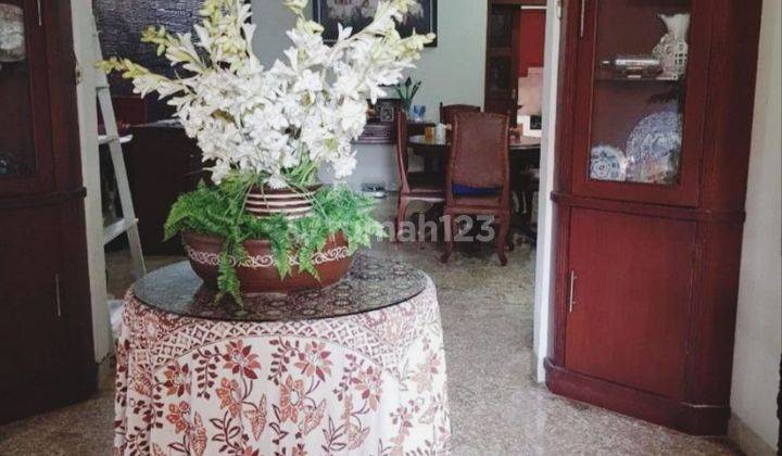 Rumah dalam komplek yang nyaman di Rempoa 2