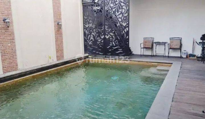 Rumah furnish lengkap dengan kolam renang di Bintaro Sektor 9  2