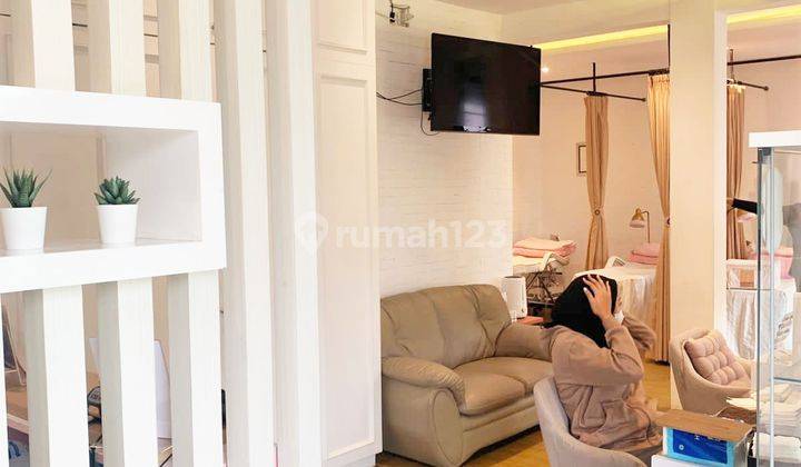 Ruang usaha di Bintaro Sektor 9, Tangerang Selatan 70 M Bagus 4
