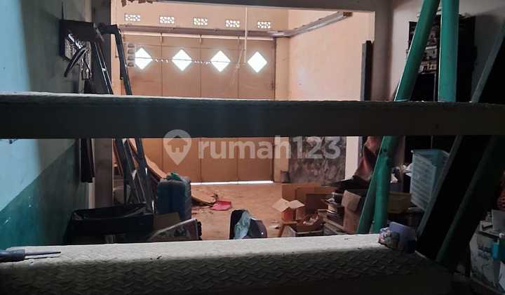 FOR QUICK SALE: HOUSE NEAR MOSQUE IN BUMI KOPO KENCANA BANDUNG, COMFORTABLE LIVING WITH EASY ACCESS AND A VERY STRATEGIC LOCATION 2