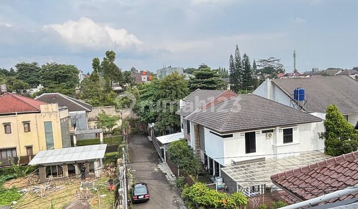 Dijual Rumah Mewah di Setrasari 2
