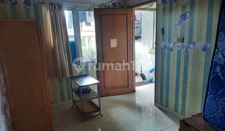 Quick Sale Active Boarding House in Pengukiran, Tambora, West Jakarta 2