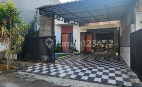 Rumah 2 Lantai Siap Huni,asri, Bagus, Rapih & Terawat