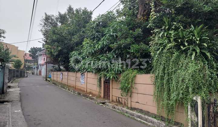 Dijual Cepat Rumah Lahan.kavling di Rawa Bola Kelapa Dua Wetan Ciracas Jakarta Timur Harga Murah Dibawah NJOP 2025 10M Lahan Cocok Perumahan dan Parkiran. bisa Kerj Sama untuk Developer