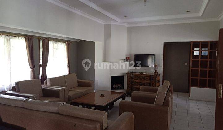 VILLA VIEW GUNUNG DI SAMPING LEMBAH KOLAM RENANG TANAH SUPER LUAS DAN TERAWAT LOKASI SUPER STRATEGIS DEKAT TAMAN BUNGA, GOA MARIA, DAN AREA MAKANAN Rumah SHM Bagus tersedia gazeb puncak Bogor 3