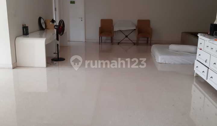 Di Jual Rumah Besar di Lippo Karawaci Barat Tangerang  2