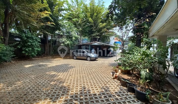 Tanah SHM, ngantong, di Jl. Piere Tendean, Jakarta Selatan