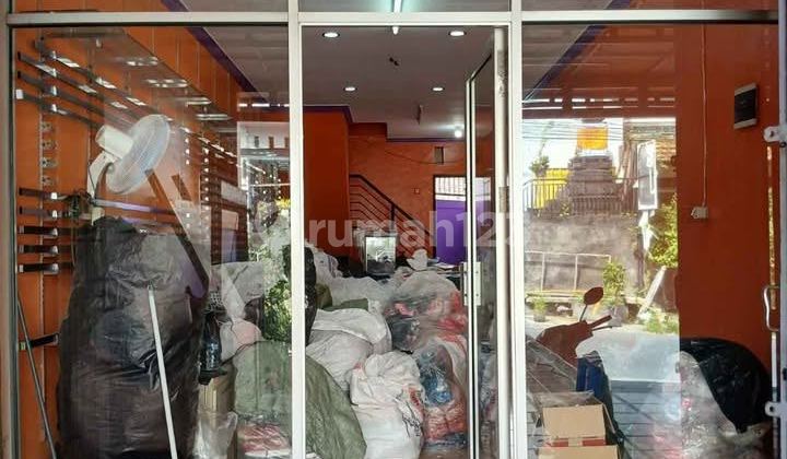 For Rent/Sale 2-Bedroom Shophouse in Dalung, North Kuta Dense Area For Rent/Sale 2-Bedroom Shophouse in Dalung, North Kuta Dense Area