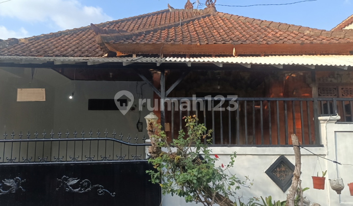 Dikontrakan Rumah Nyaman 3 Kamar Tidur Strategis Taman Giri Bali Dikontrakan Rumah Nyaman 3 Kamar Tidur Strategis Taman Giri Bali