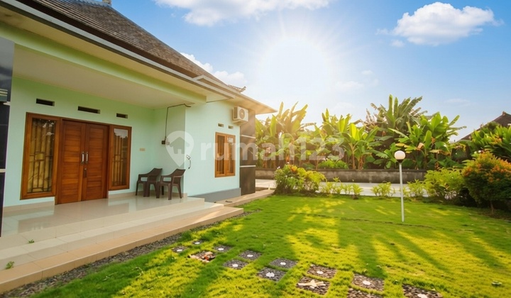For Rent: Kalyangan Street House in Mengwi with Furniture Bonus 2
