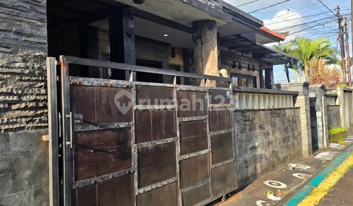 Dikontrakan Rumah Modern 3 Kamar Tidur Siap Pakai Muding Kerobokan Bali Dikontrakan Rumah Modern 3 Kamar Tidur Siap Pakai Muding Kerobokan Bali
