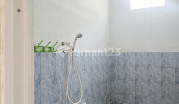 Rented Out 1-Story House in Moyo Island, Pedungan 2