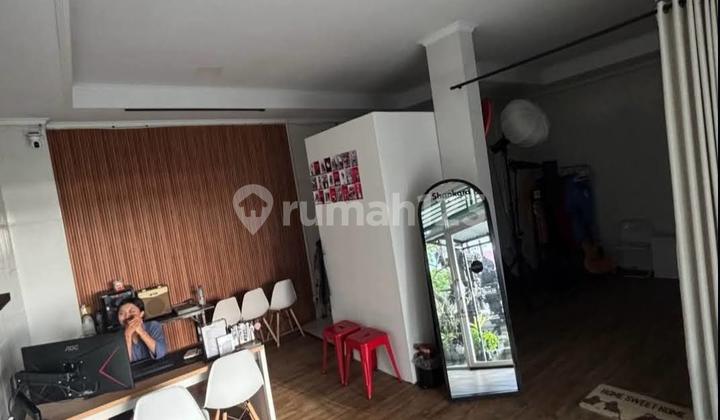 For Rent 1-story shop house on a busy street in Kerobokan Kaja, North Kuta, Badung, Bali 2