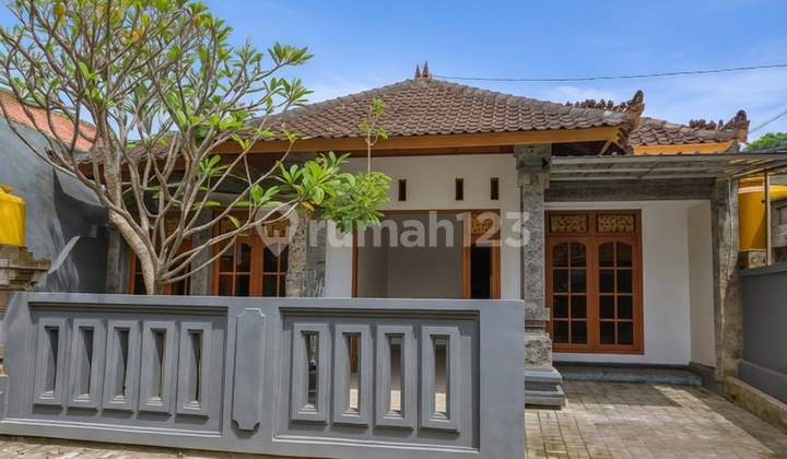 Di Kontrakan Rumah 3 Kamar di Jalan Taman Jimbaran Di Kontrakan Rumah 3 Kamar di Jalan Taman Jimbaran