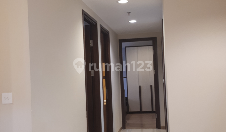 For Sale!!! 3 BR Apartment (Fully Furnished) M-Town Signature, Summarecon Serpong - Tangerang 2