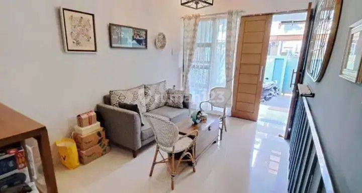 Rumah Cluster 2 Lantai Joglo Kembangan Kreo Tangerang Full Furnished 1