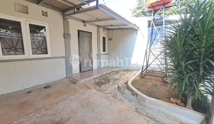 Dijual Rumah 1 Lantai Cluster Graha Raya Bintaro Dekat Pasar Segar Siap Huni Dijual Rumah 1 Lantai Cluster Graha Raya Bintaro Dekat Pasar Segar Siap Huni