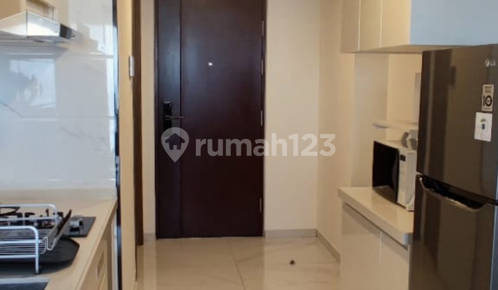 Di Sewakan !!! Apartemen Skyhouse Bsd 3 BR Full Furnish 2