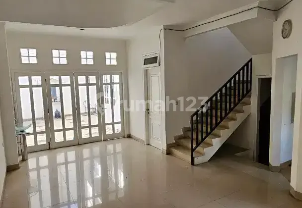 Dijual Rumah 2 Lantai Taman Villa Meruya 2.5M Jarang Ada 1