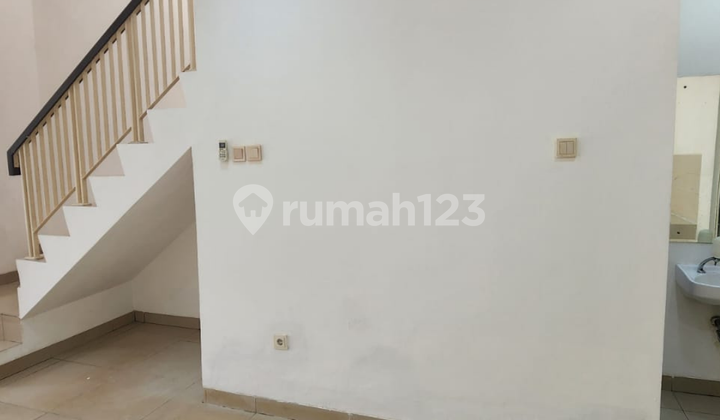 For Sale / Rent 3-Story House in PIK 1 Katamaran Indah Ready to Occupy 2