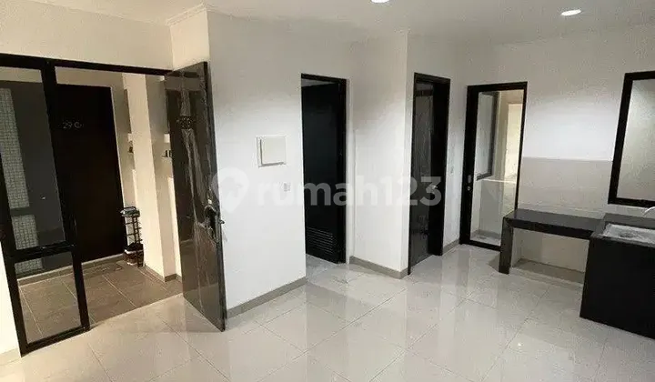 Dijual Rumah Condo House Green Royal Lantai 3 Unit Ready 1
