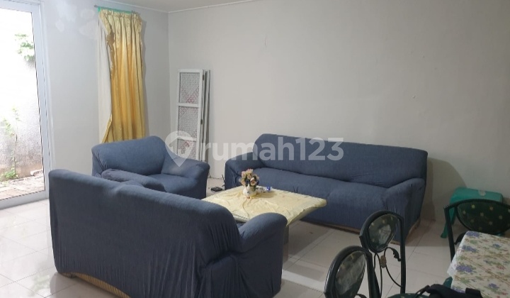 Rent House in BSD City Foresta 80 Million, Location Between Mall The Breeze & Aeon BSD. 2