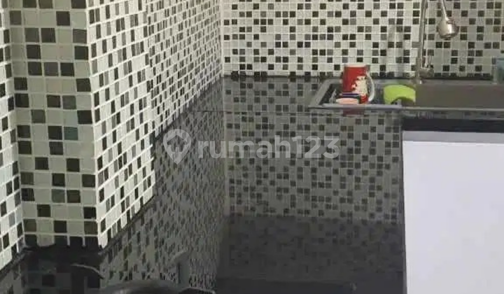 Dijual !!! Rumah 2 Lantai Tanjung Duren Utara Rapi Bagus Nego Halus 2