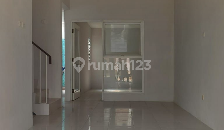 For Sale Cluster Ciater House - BSD 2+1 Bedrooms + 2 Bathrooms 2 Floors 2
