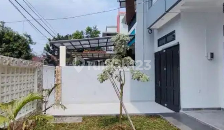 Di Jual !!! Rumah Griya Loka Sektor 1.6 Kt 5+2 (2 Lantai) 2