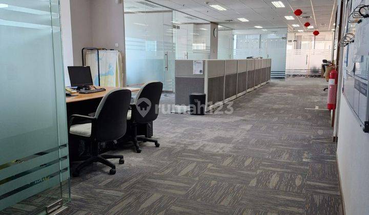 Dijual Cepat Office Space Tcc Batavia, Kondisi Bagus. 2