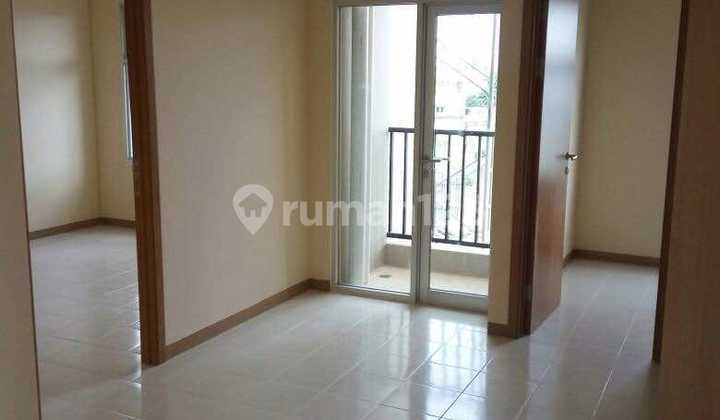 For Quick Sale, 2BR Apartment Vacant, interior can be customized to occupant's preference. Negotiable until deal.