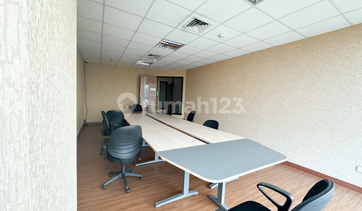 Furnished office Gandaria 8 Kebayoran connected to Gandaria Mall for sale