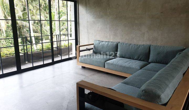 Villa Mewah Brand New Bali 10
