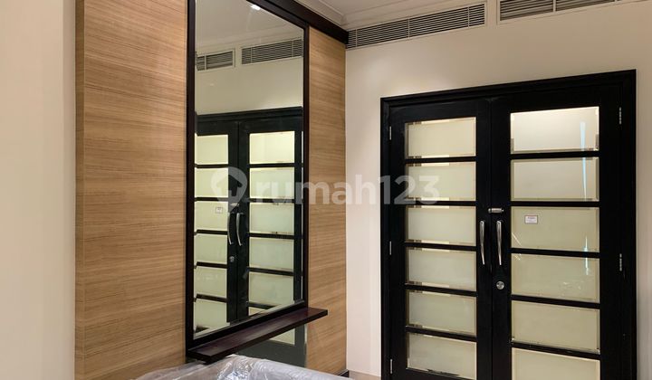 furnished 3 bedrooms senayan residence for rent 2