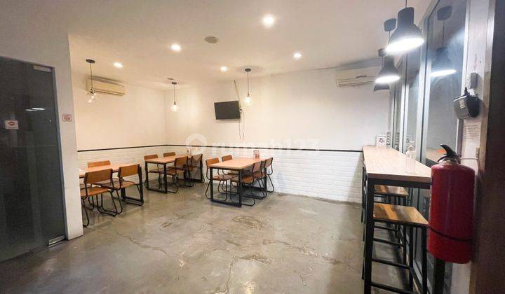 Ruko Gandeng 3Lantai  di Sudirman Jakarta Pusat 1