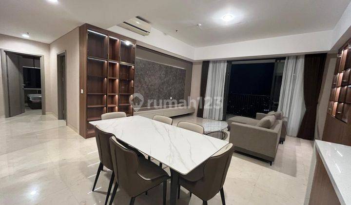Furnished 3 bedrooms southgate private lift for rent 1