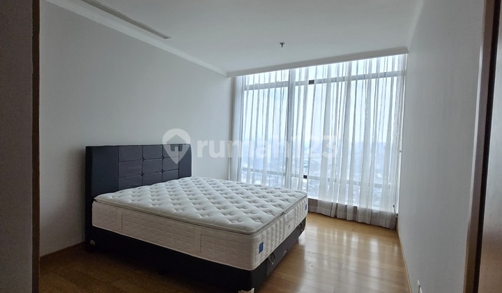 Furnished 4-bedroom Kempinski private residence for rent