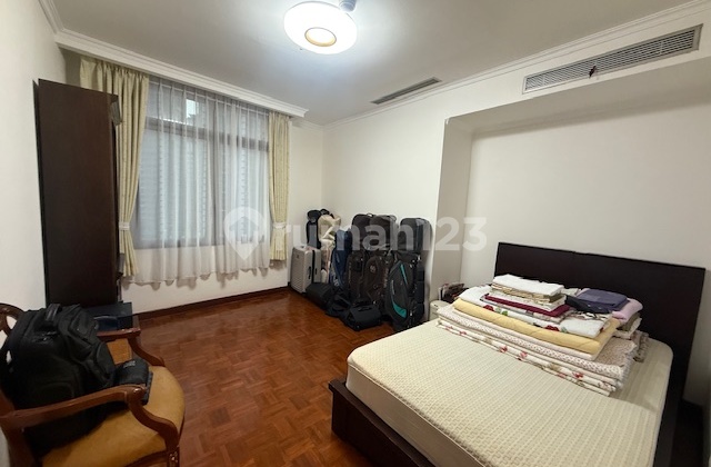 Furnished 3 bedrooms kusuma chandra apartment scbd for rent  2