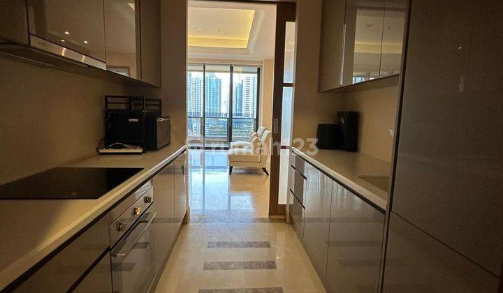 Apartemen District 8 mewah 4+1BR dekat area perkantoran SCBD 1